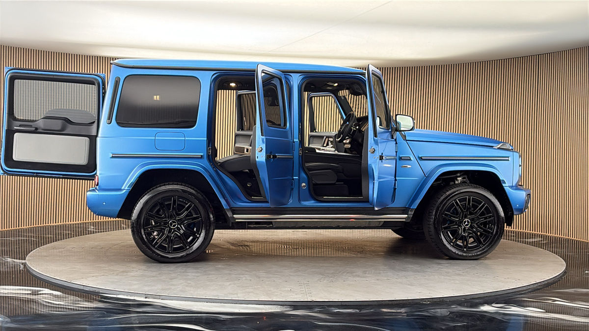 More views of Mercedes-Benz G Class
