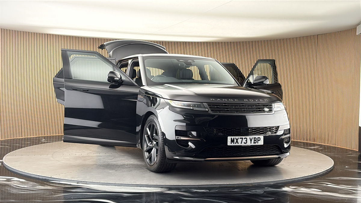 More views of Land Rover Range Rover Sport