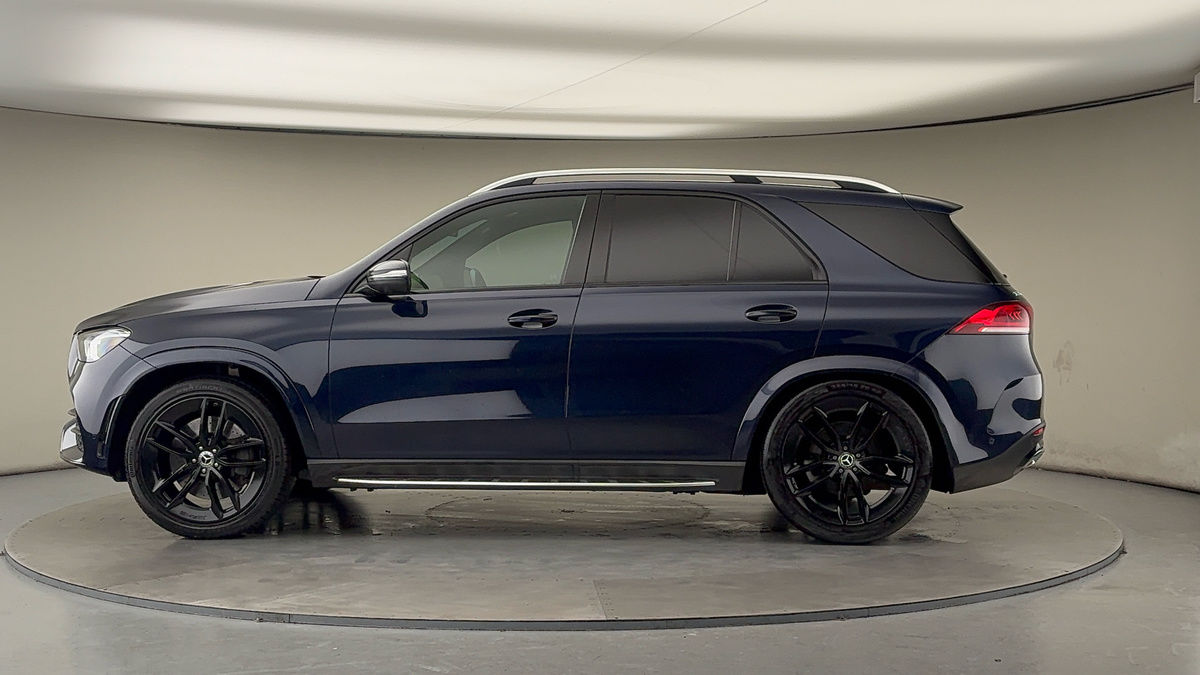 More views of Mercedes-Benz GLE