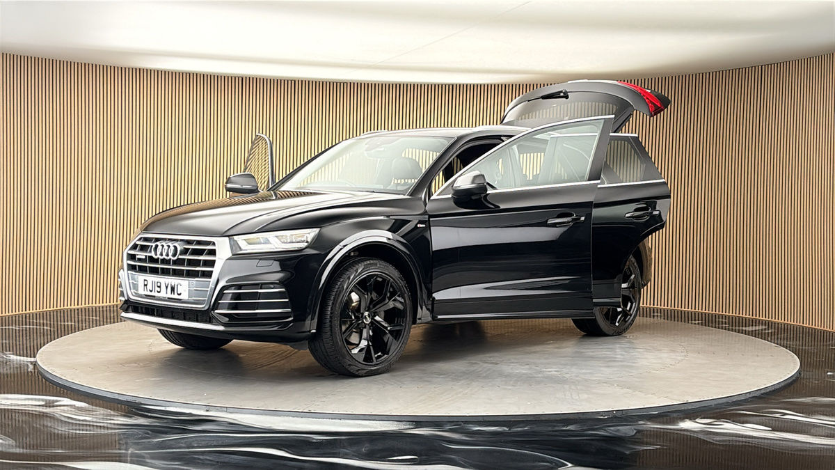Audi Q5 Image 22