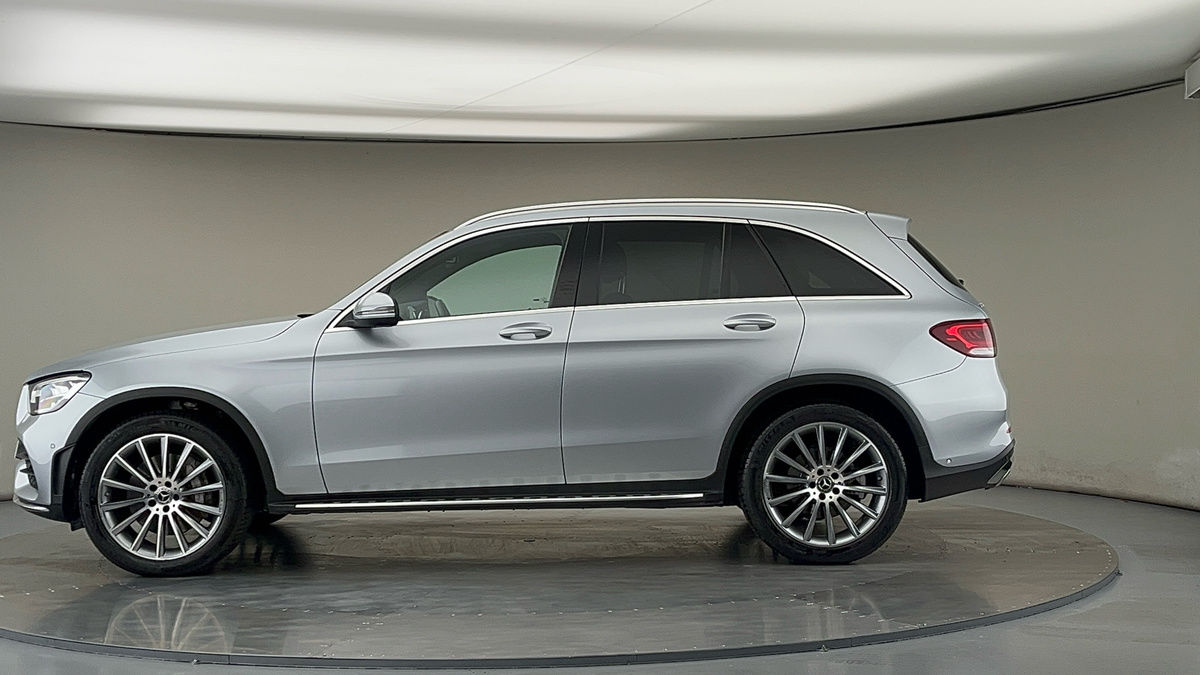 Mercedes-Benz GLC Image 15