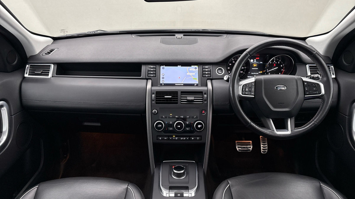 Land Rover Discovery Sport Image 12