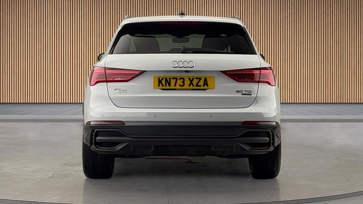 Audi Q3 Image 4