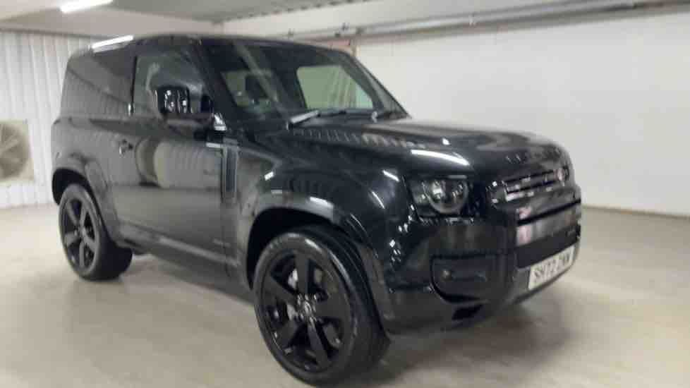 More views of Land Rover Defender 90