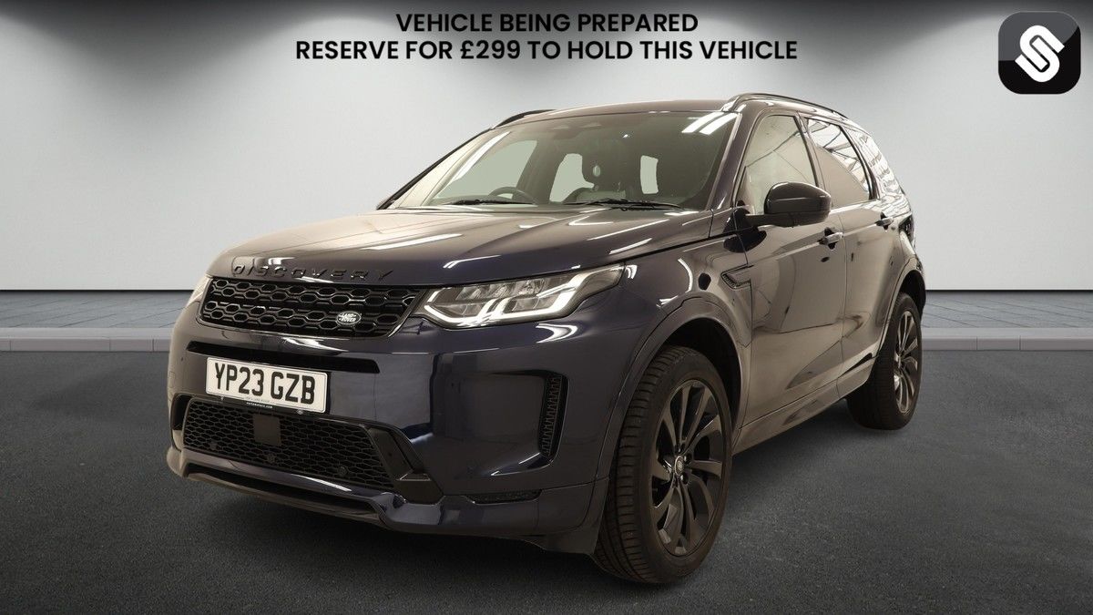 Land Rover Discovery Sport Image 2