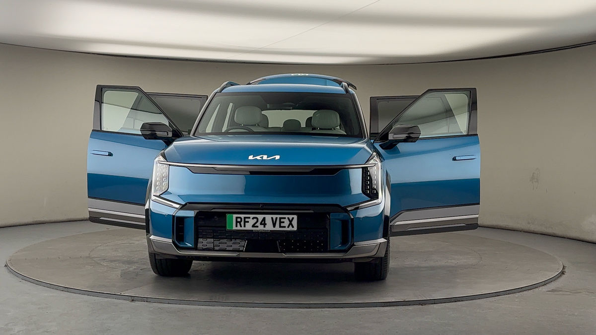 More views of Kia EV9