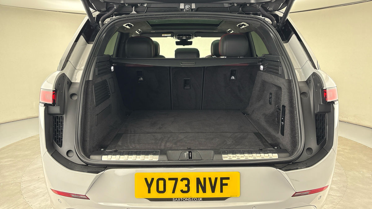 Land Rover Range Rover Sport Image 11
