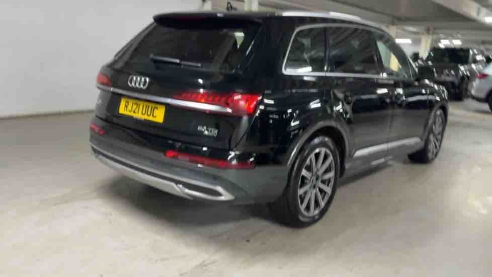 More views of Audi Q7