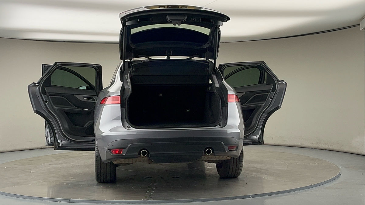 More views of Jaguar F-PACE
