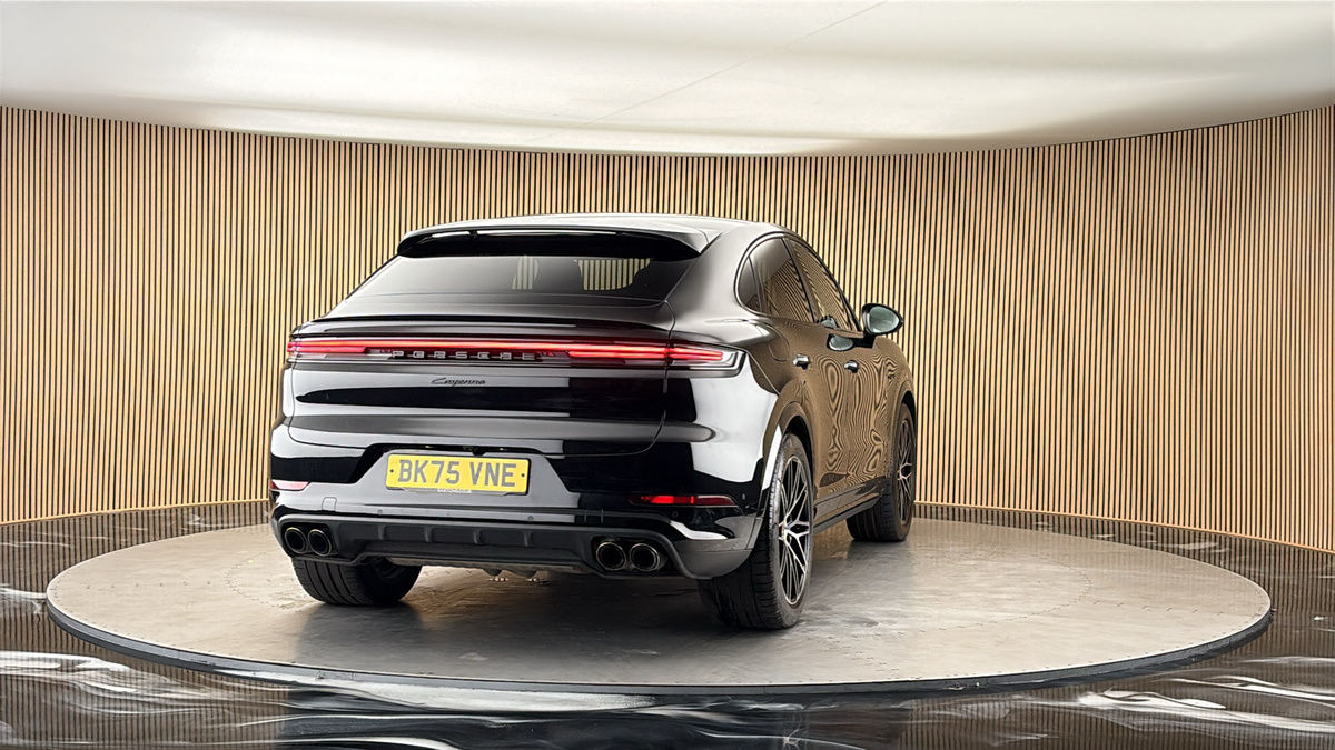 More views of Porsche Cayenne