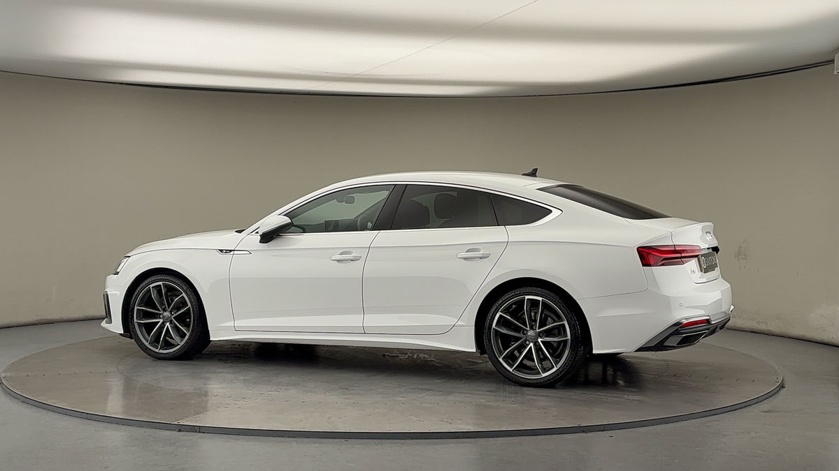 More views of Audi A5