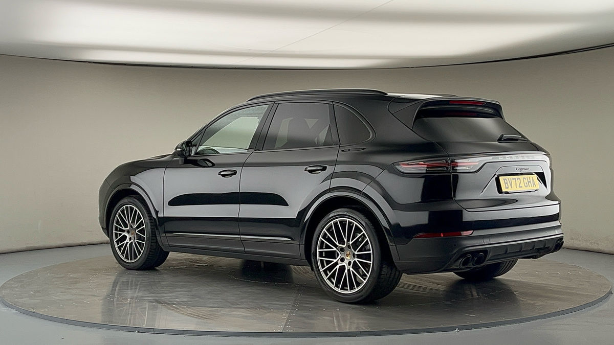 More views of Porsche Cayenne