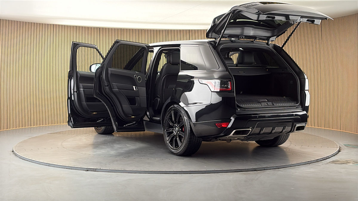 Land Rover Range Rover Sport Image 23