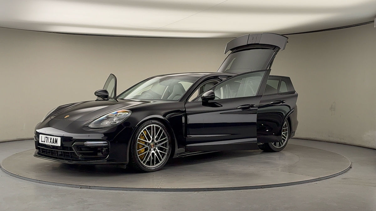 Porsche Panamera Image 22