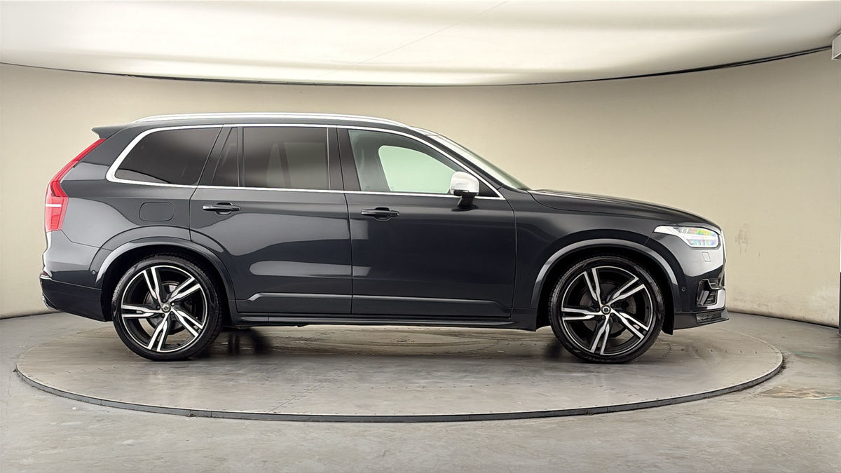 More views of Volvo XC90