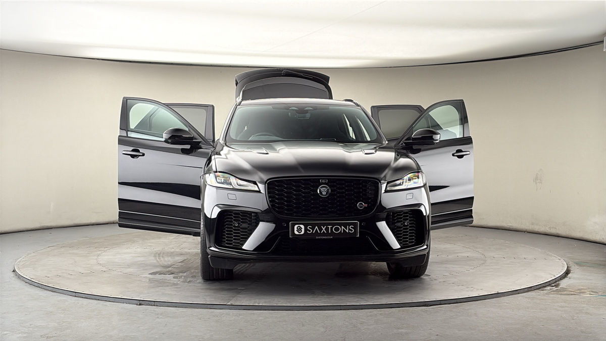 More views of Jaguar F-PACE