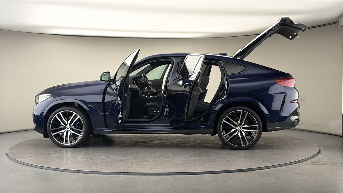 More views of BMW X6