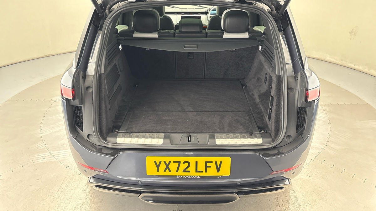 Land Rover Range Rover Sport Image 11