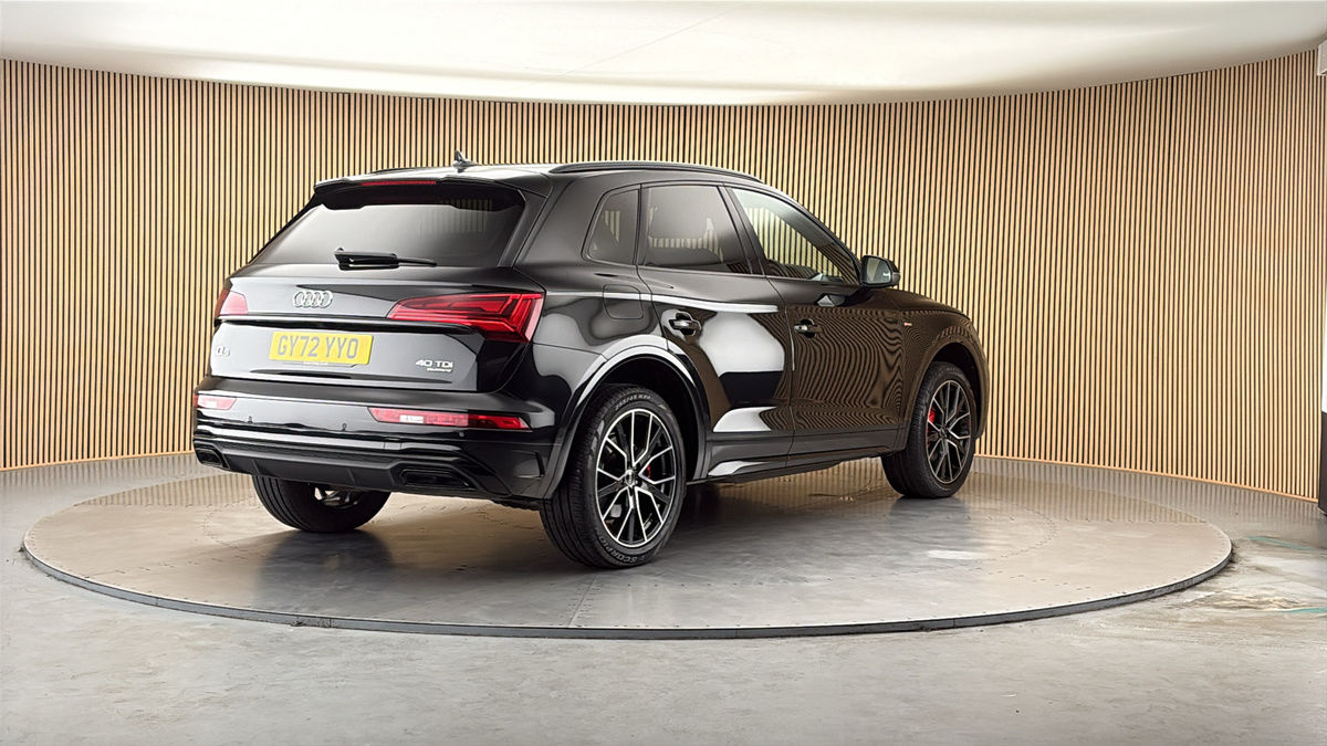 More views of Audi Q5
