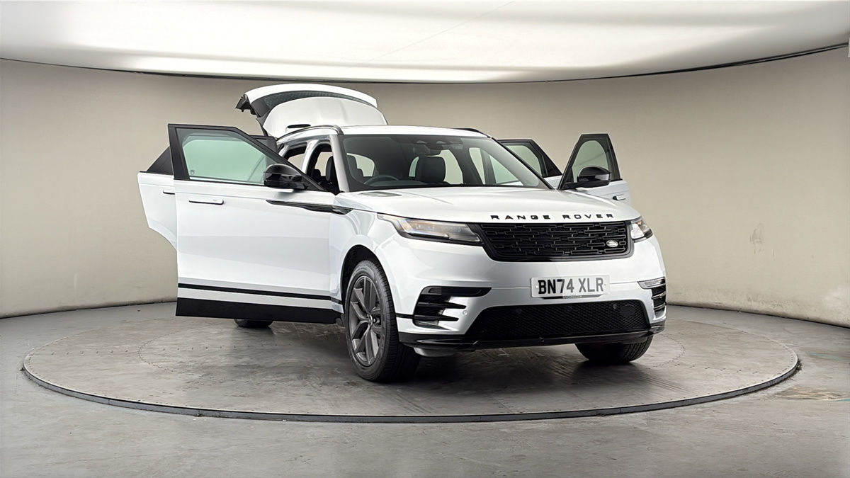 More views of Land Rover Range Rover Velar