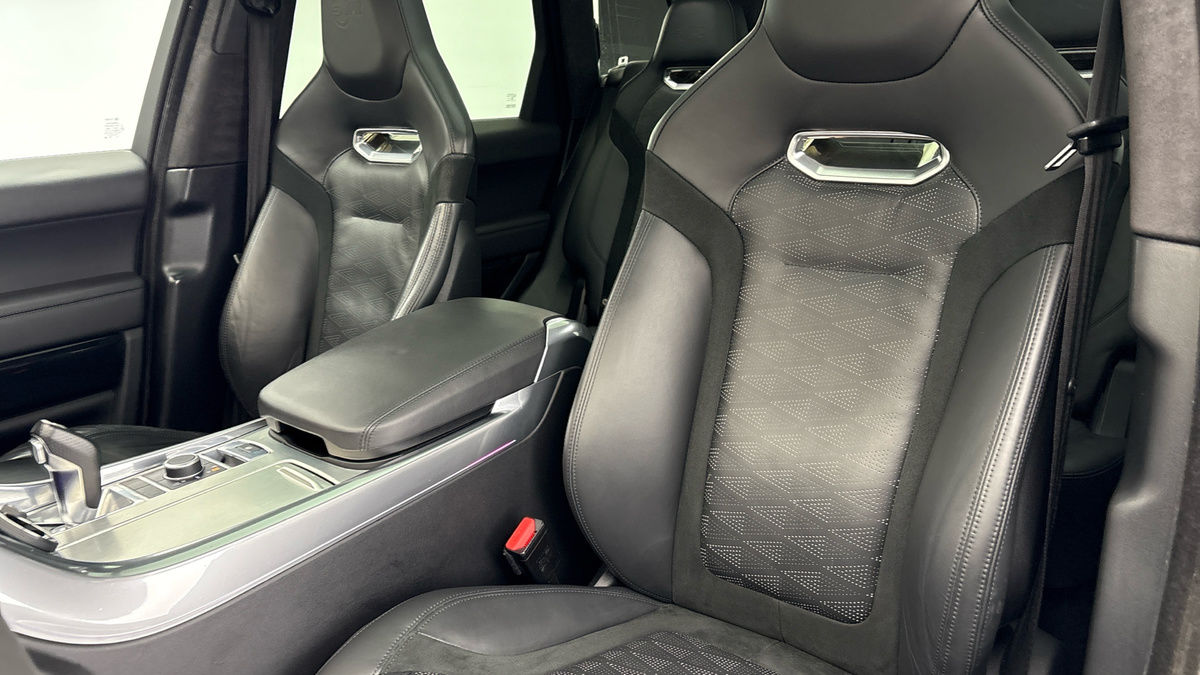 Land Rover Range Rover Sport Image 7