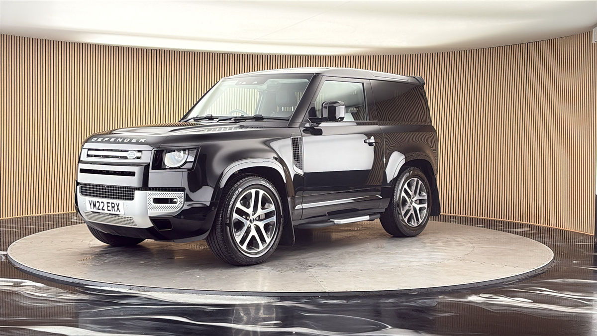 Land Rover Defender 90 Image 20