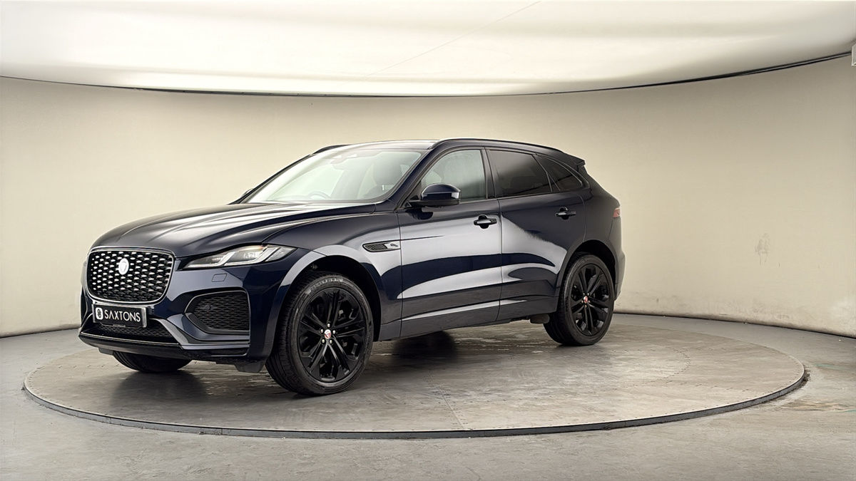 Jaguar F-PACE Image 20