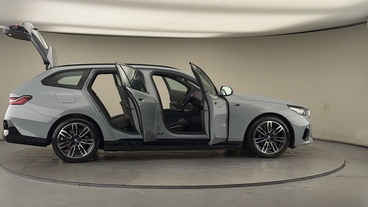 More views of BMW 5 Series