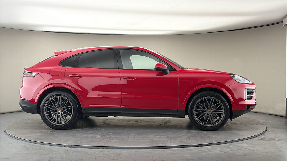 More views of Porsche Cayenne