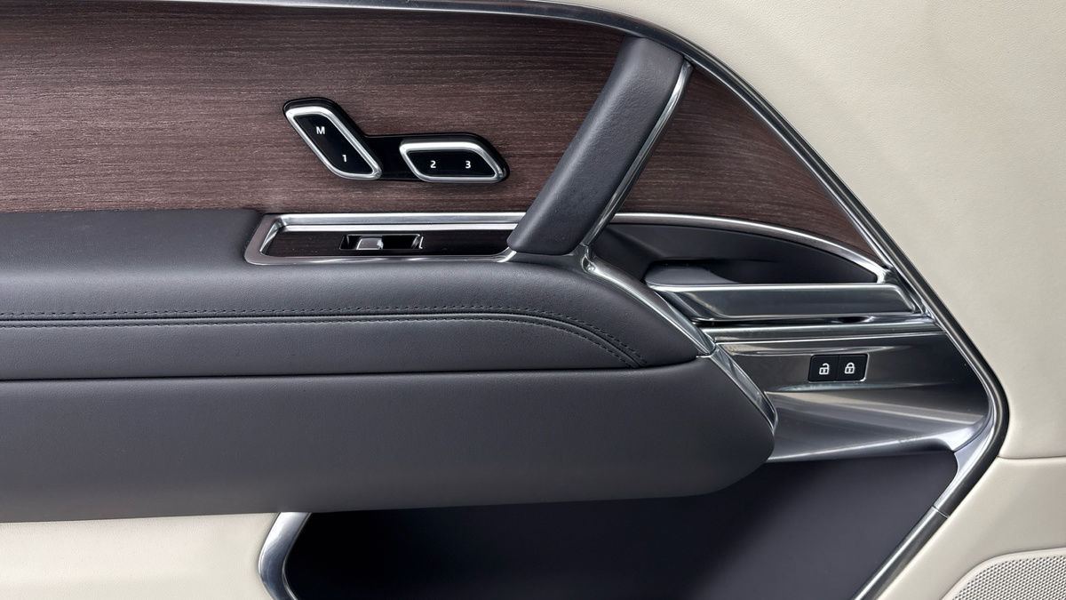 Land Rover Range Rover Image 19