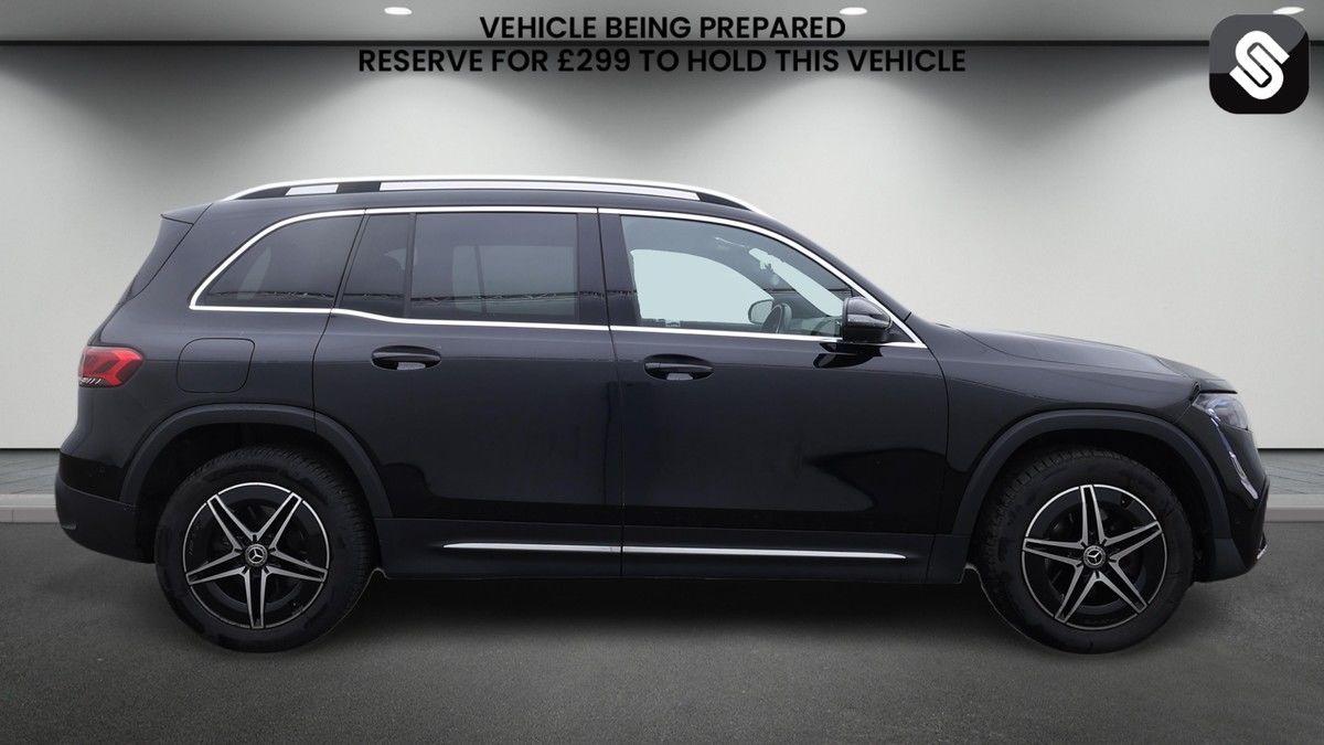 Mercedes-Benz EQB Image 5