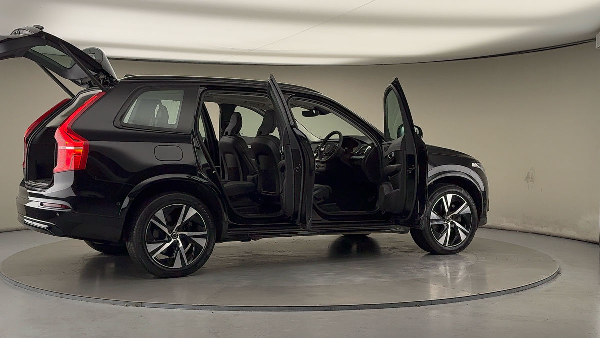 More views of Volvo XC90