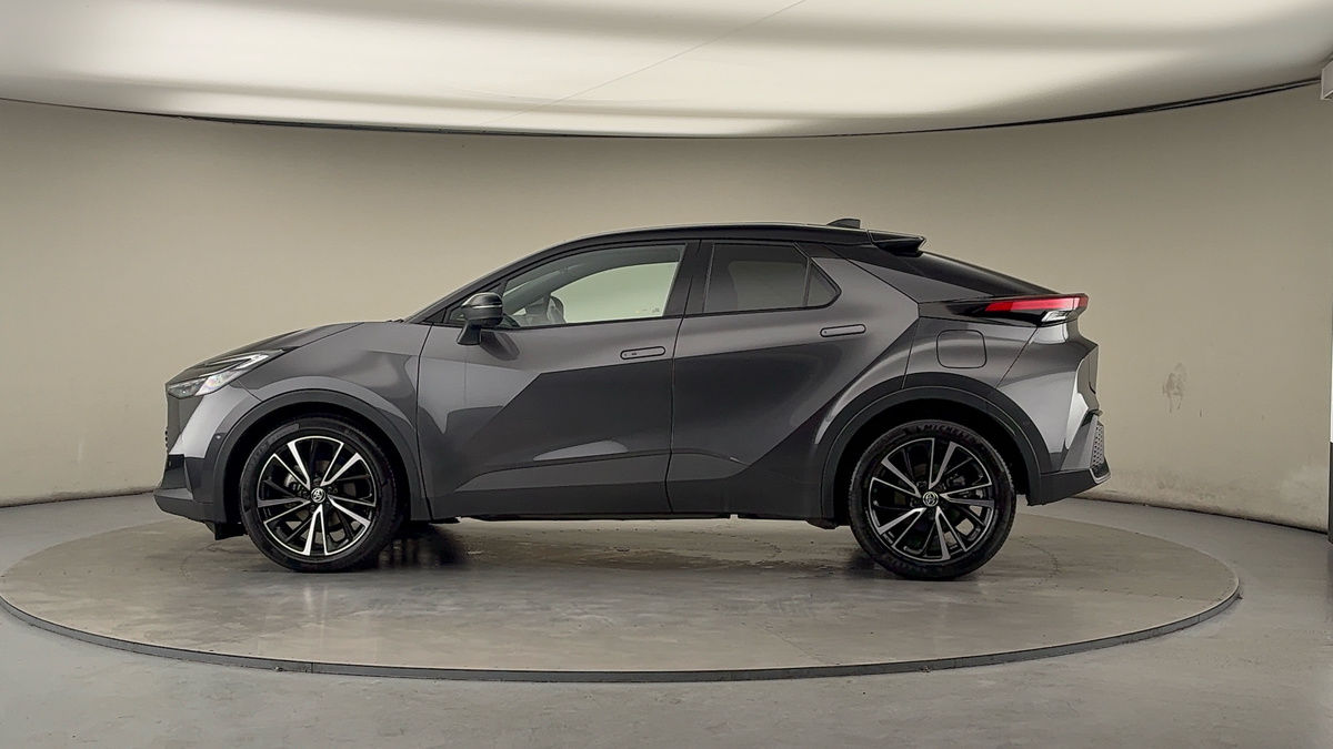 More views of Toyota C-HR