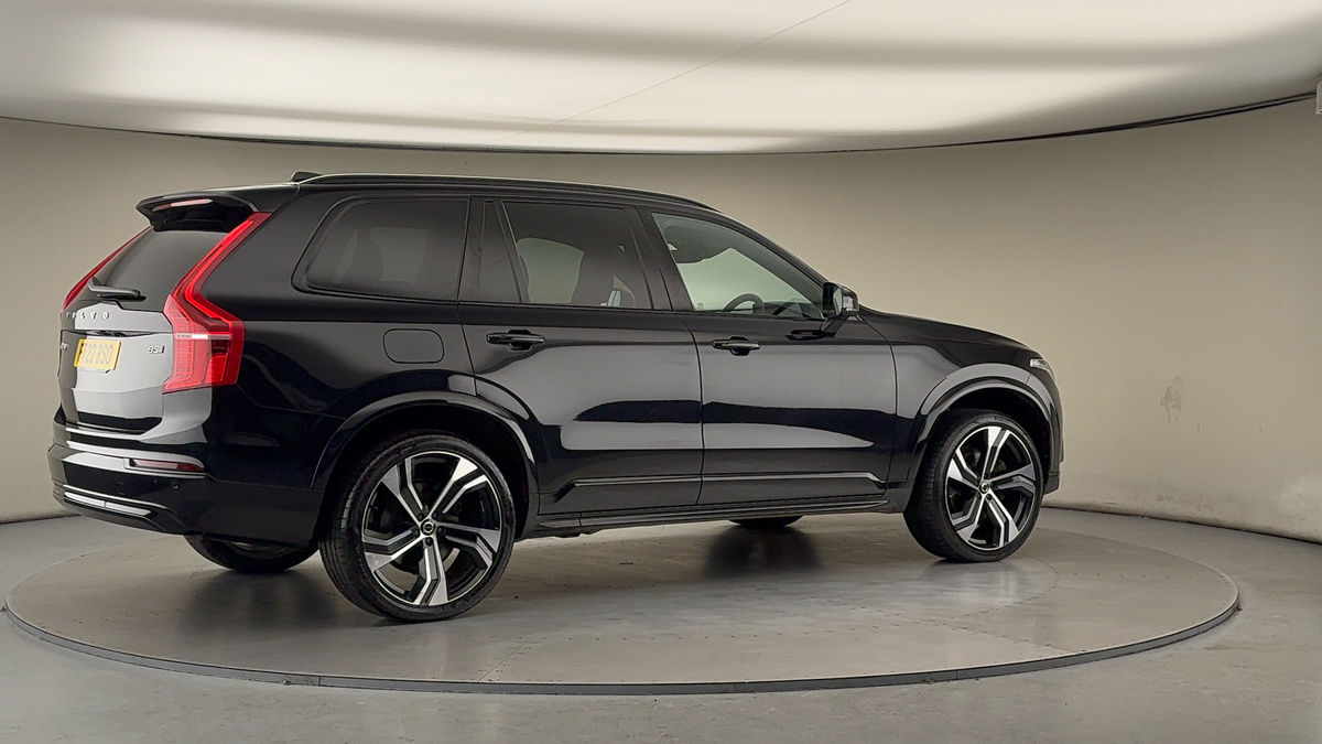 More views of Volvo XC90