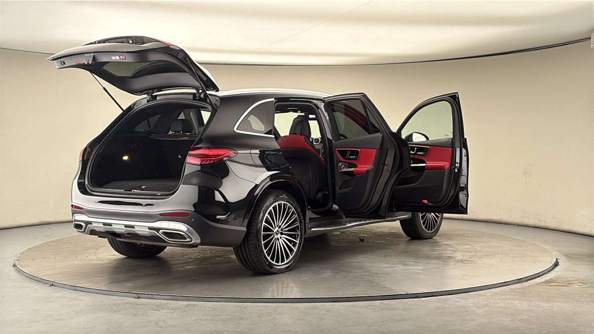 More views of Mercedes-Benz GLC