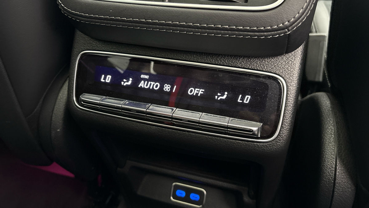 Mercedes-Benz GLE Image 35