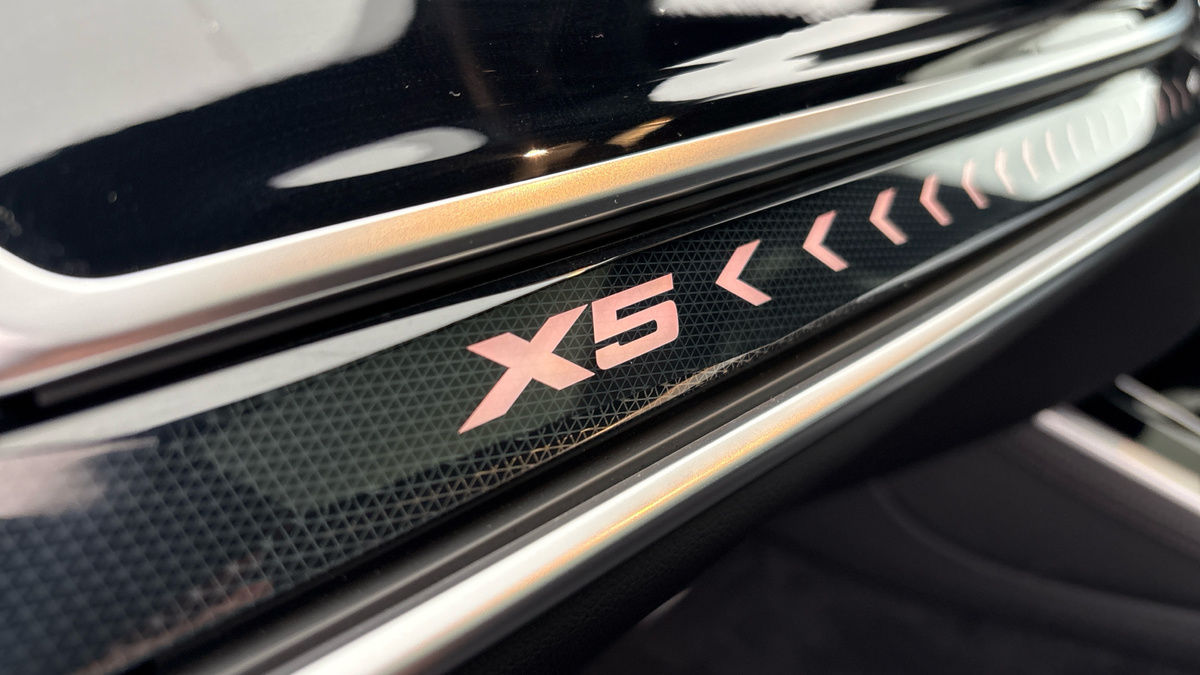 BMW X5 Image 38