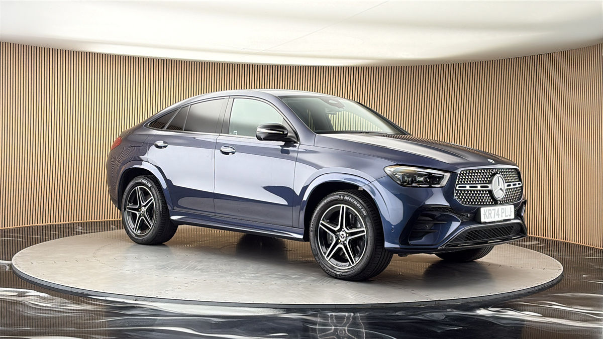 More views of Mercedes-Benz GLE