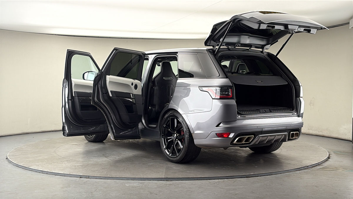 Land Rover Range Rover Sport Image 23