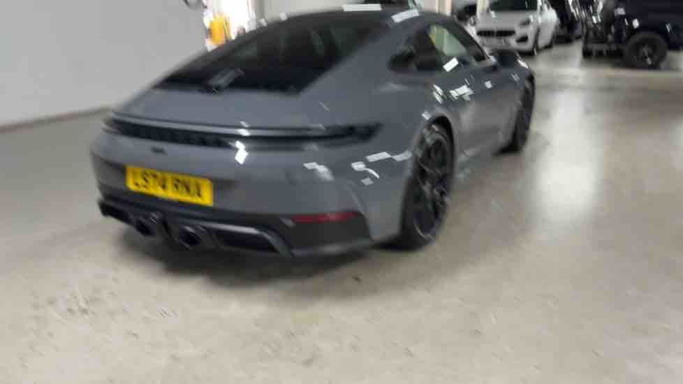 More views of Porsche 911