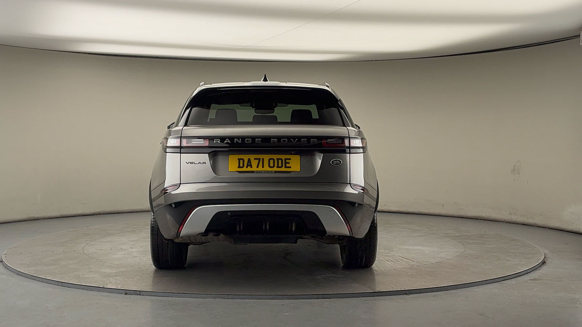 Land Rover Range Rover Velar Image 4