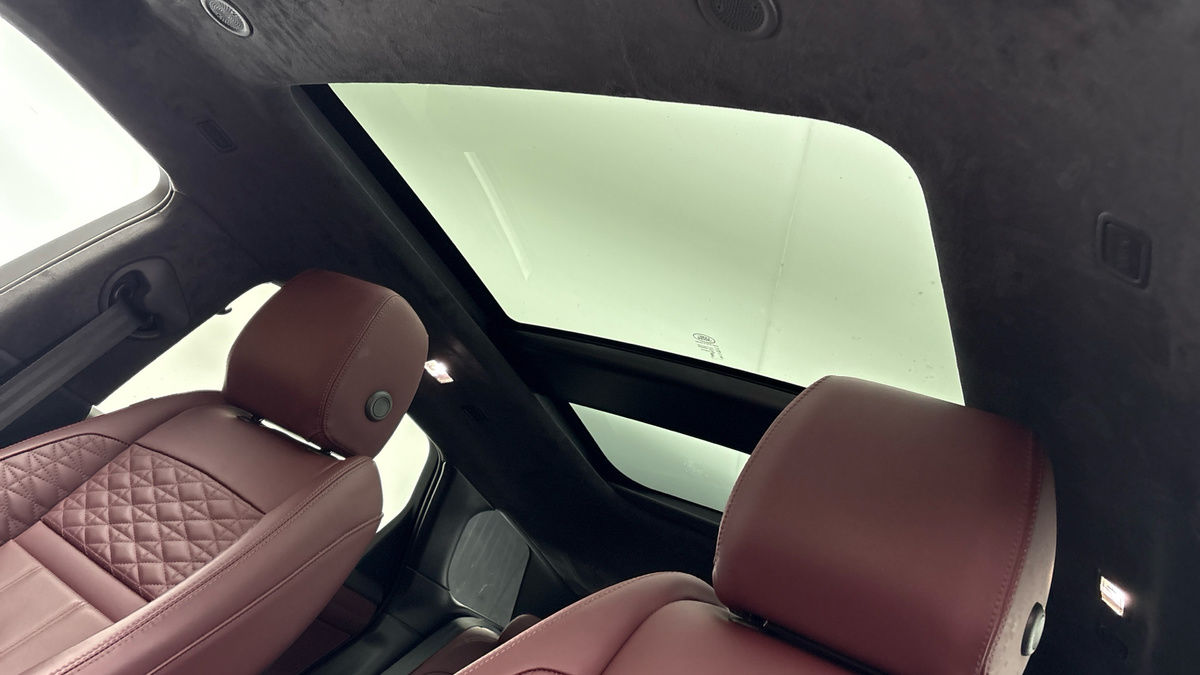 Land Rover Range Rover Evoque Image 6