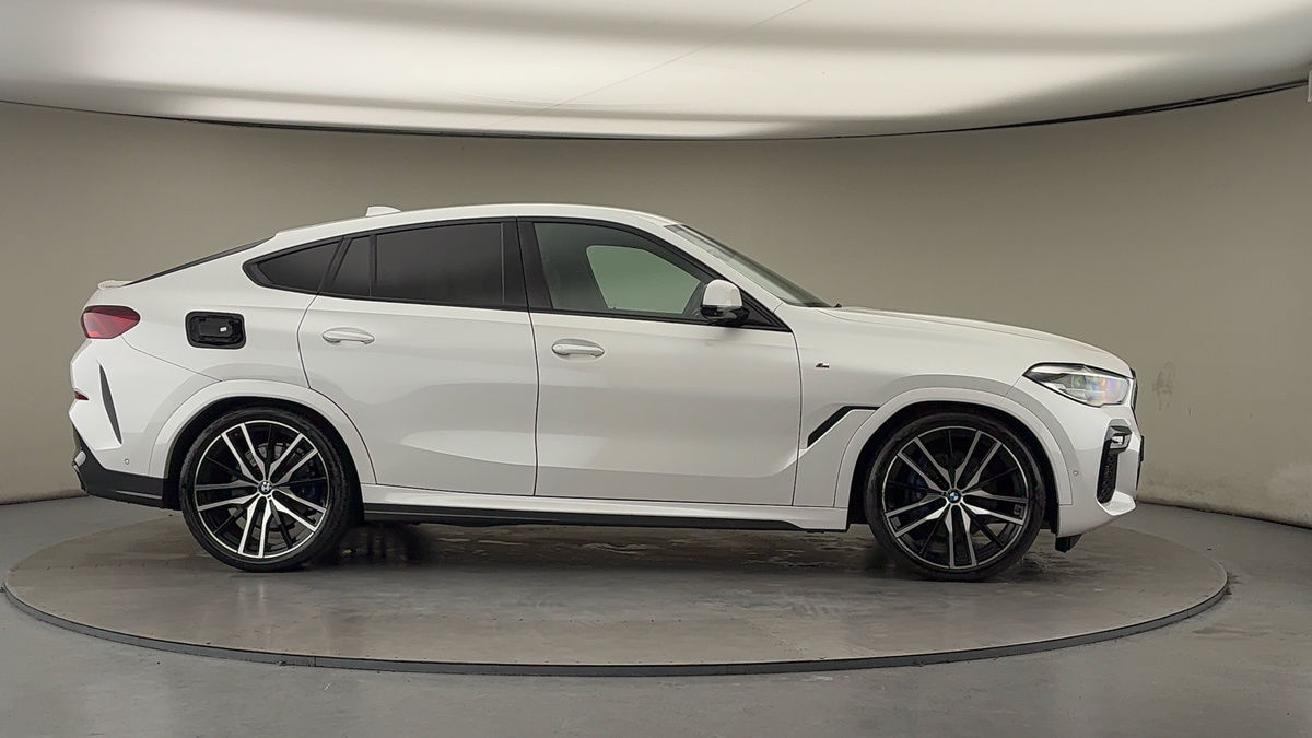 More views of BMW X6