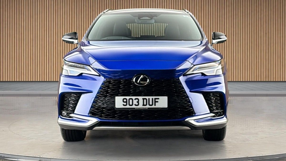 Lexus RX Image 3
