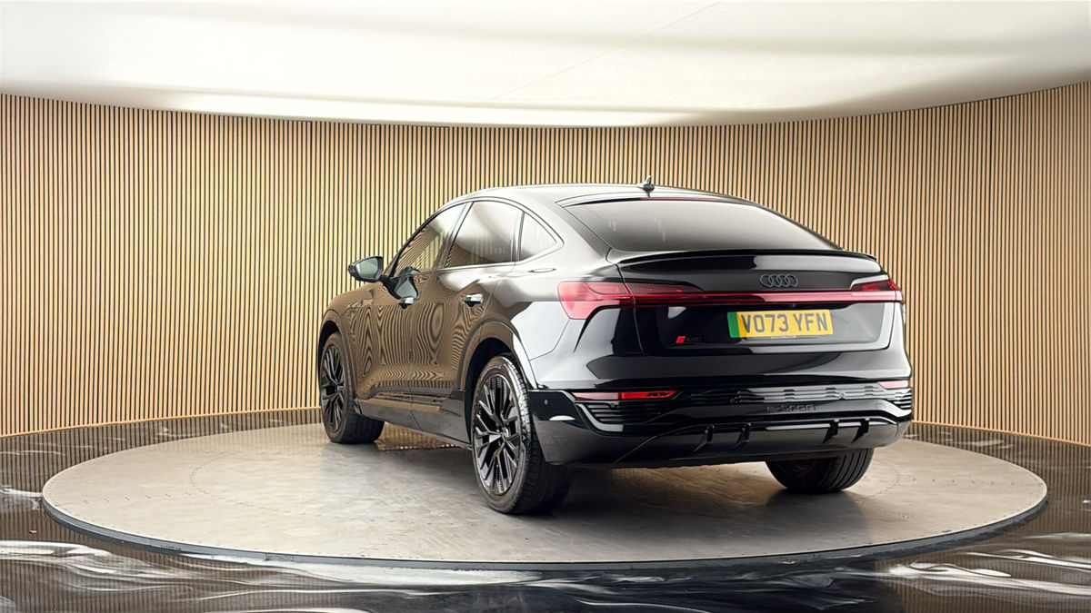 More views of Audi Q8 e-tron