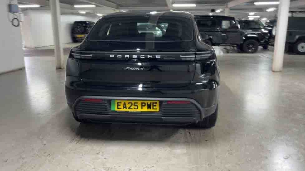 More views of Porsche Macan