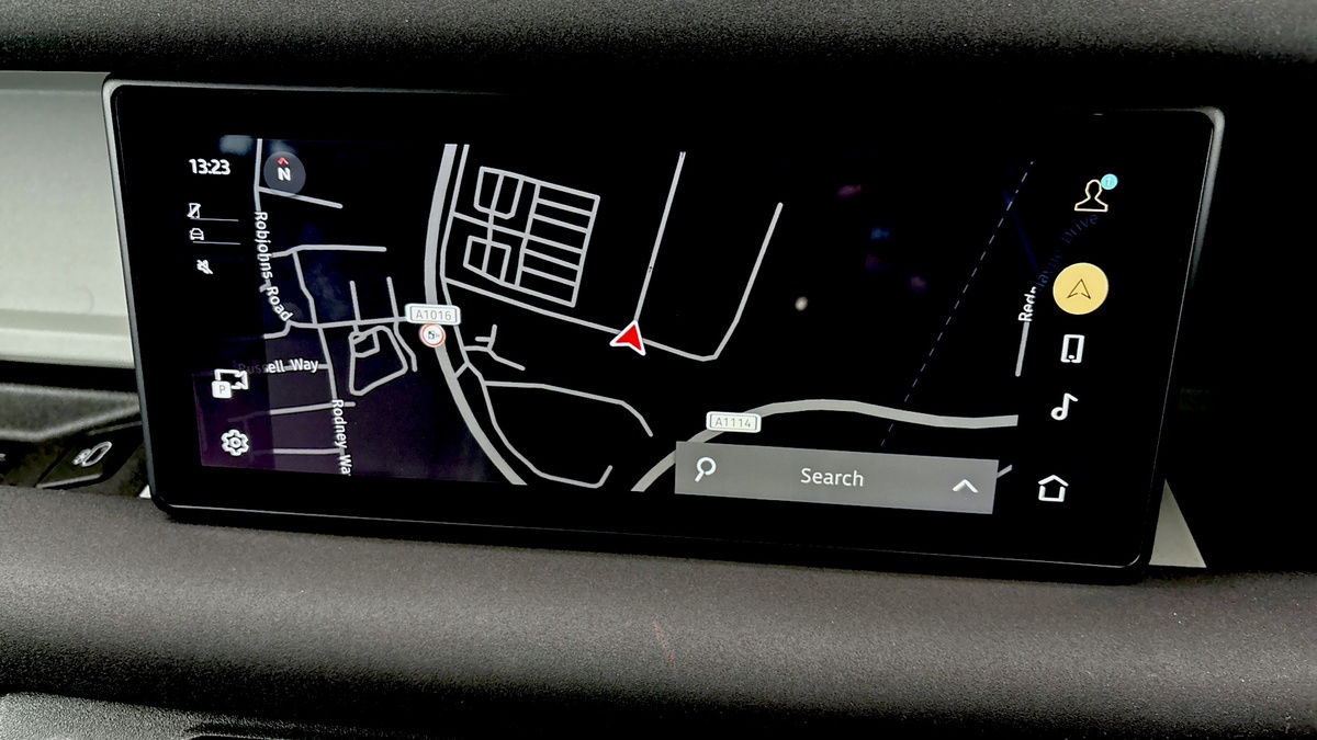 Land Rover Defender 90 Image 17