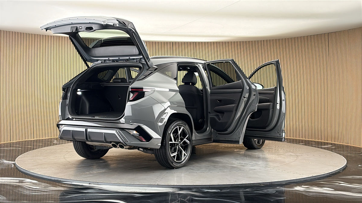 More views of Hyundai TUCSON