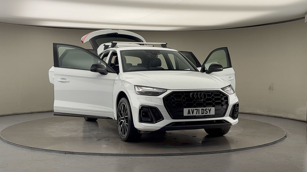 More views of Audi Q5