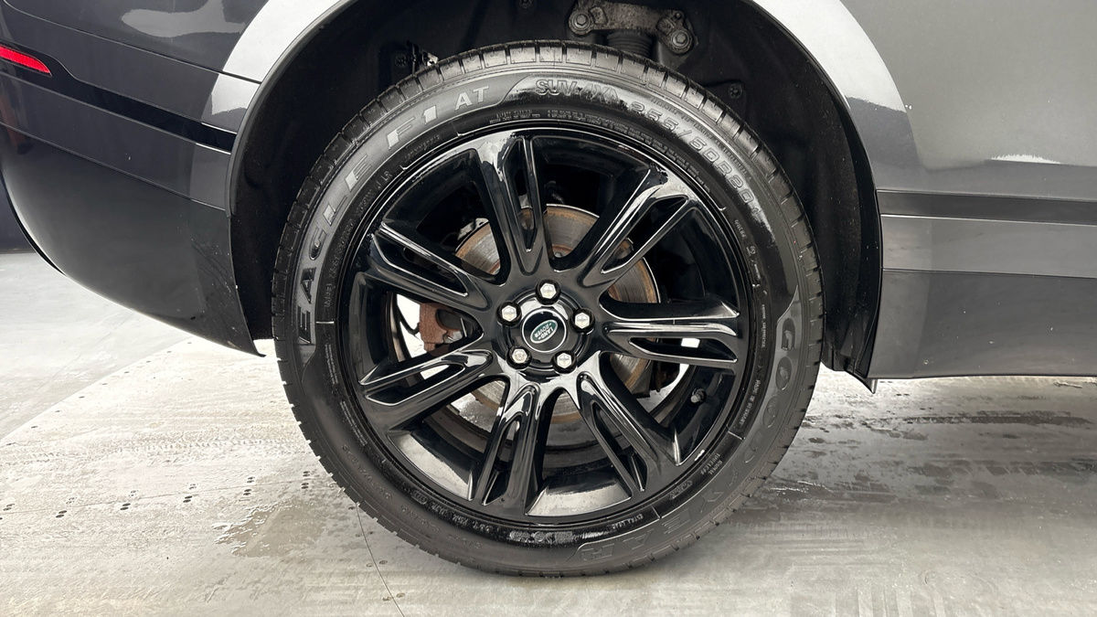 Land Rover Range Rover Velar Image 10